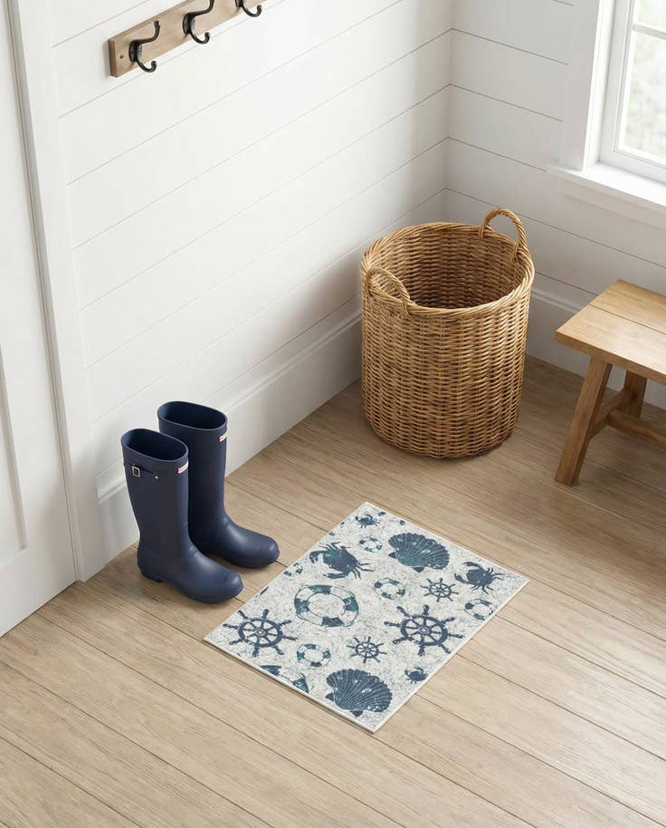 Detail image of 1' 3 x 1' 3 Easy-Clean Coastal Indoor / Outdoor Sample Rug