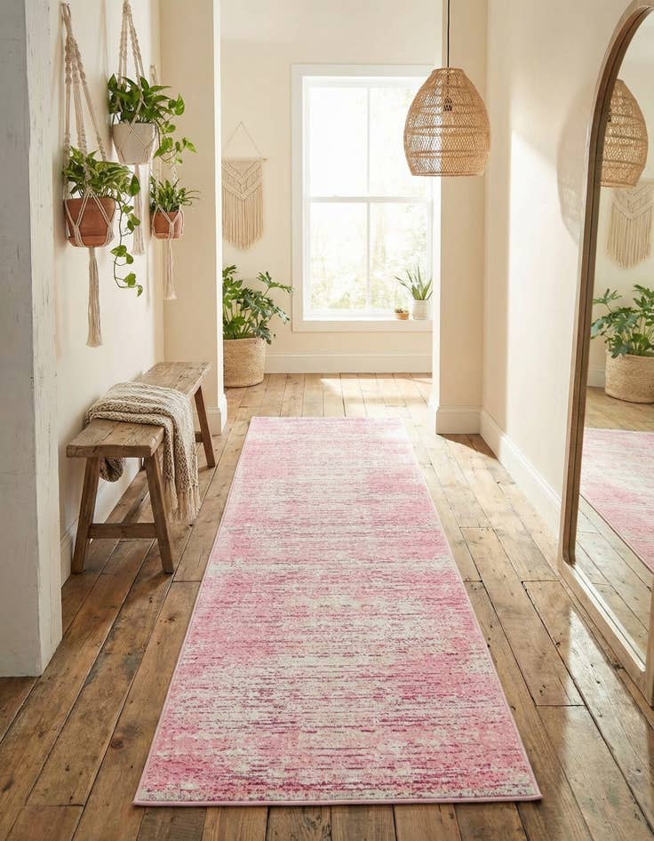 Detail image of 2' 7 x 8' Uptown Madison Avenue Runner Rug