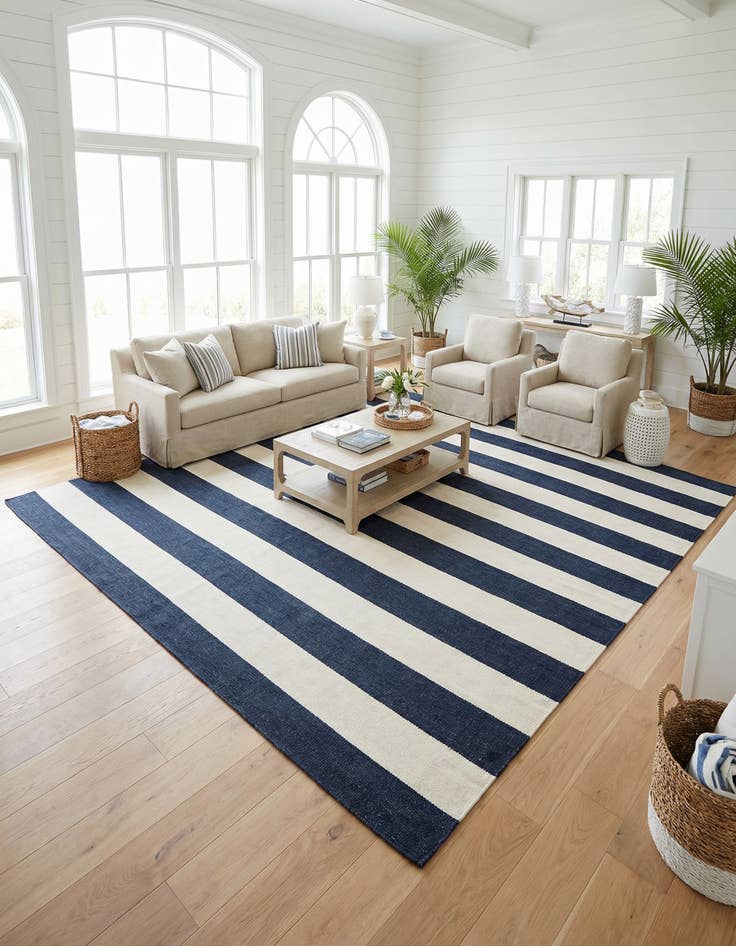 Detail image of 10' x 10' Jill Zarin Hamptons Square Rug