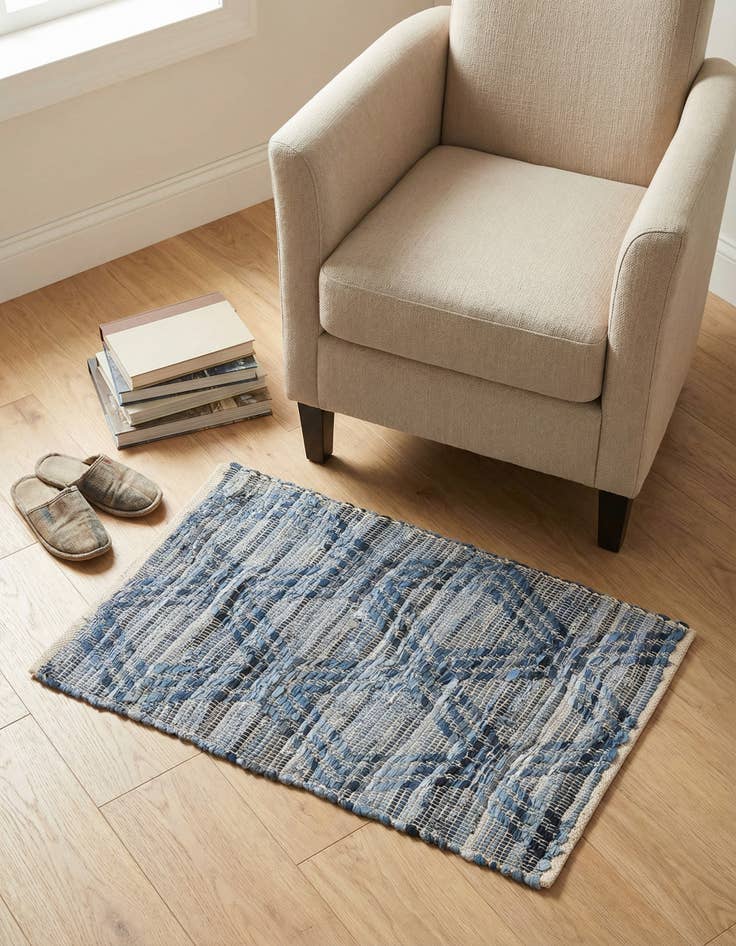 Detail image of  2' 2 x 3' 1  Hand Woven Chindi Cotton Rug