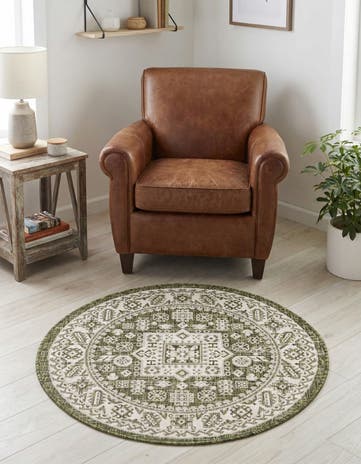 3' x 3' Easy-Clean Aztec Indoor / Outdoor Round Rug