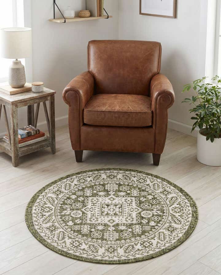 3' x 3' Easy-Clean Aztec Indoor / Outdoor Round Rug