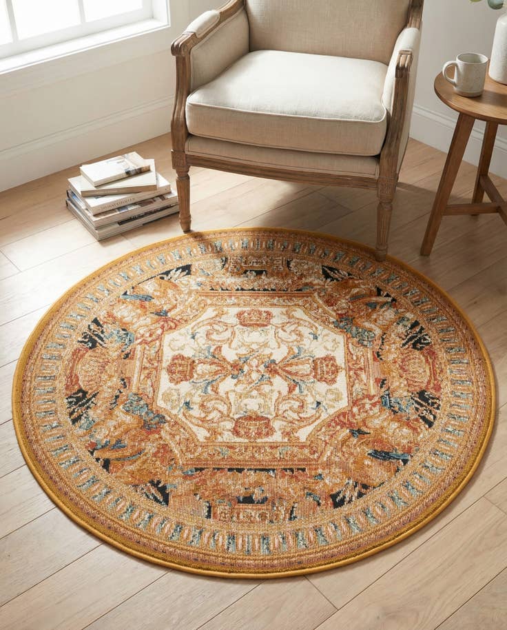 Detail image of 3' 3 x 3' 3 Easy-Clean Traditional Indoor / Outdoor Round Rug