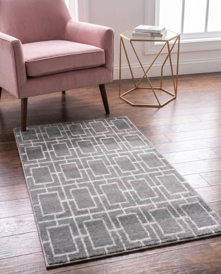 Detail image of 3' x 5' 3 Marilyn Monroe™ Glam Deco Rug