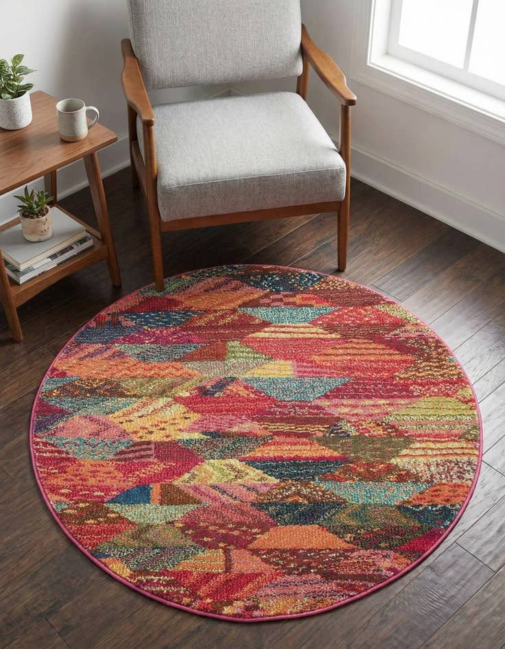 Detail image of 3' 3 x 3' 3 Washable Mesa Round Rug