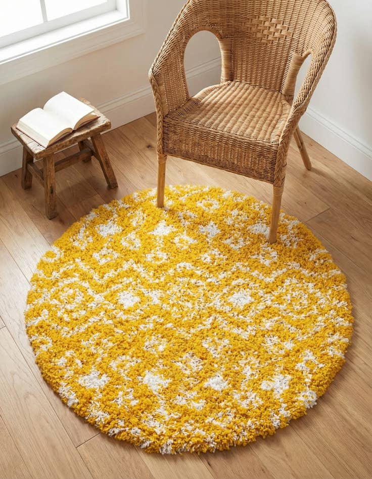 Detail image of 3' x 3' Moroccan Trellis Shag Round Rug