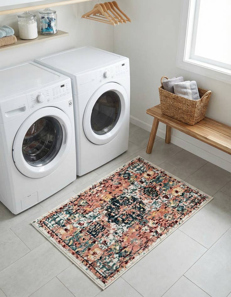 Detail image of 2' 2 x 3' Charleston Rug