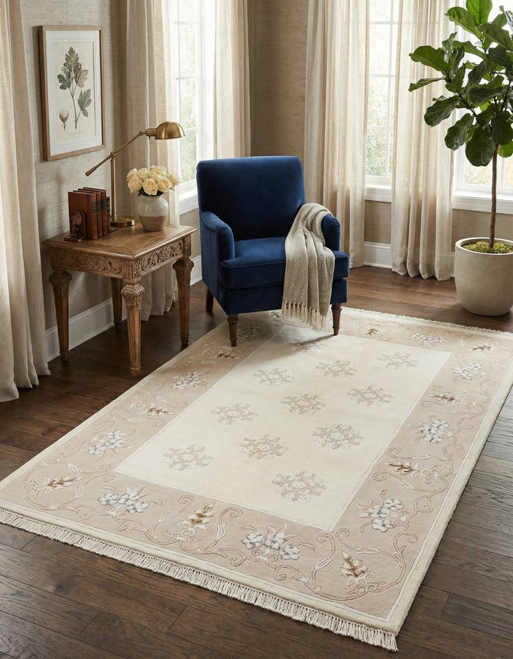 Detail image of 4' x 5' 9 Darya Rug