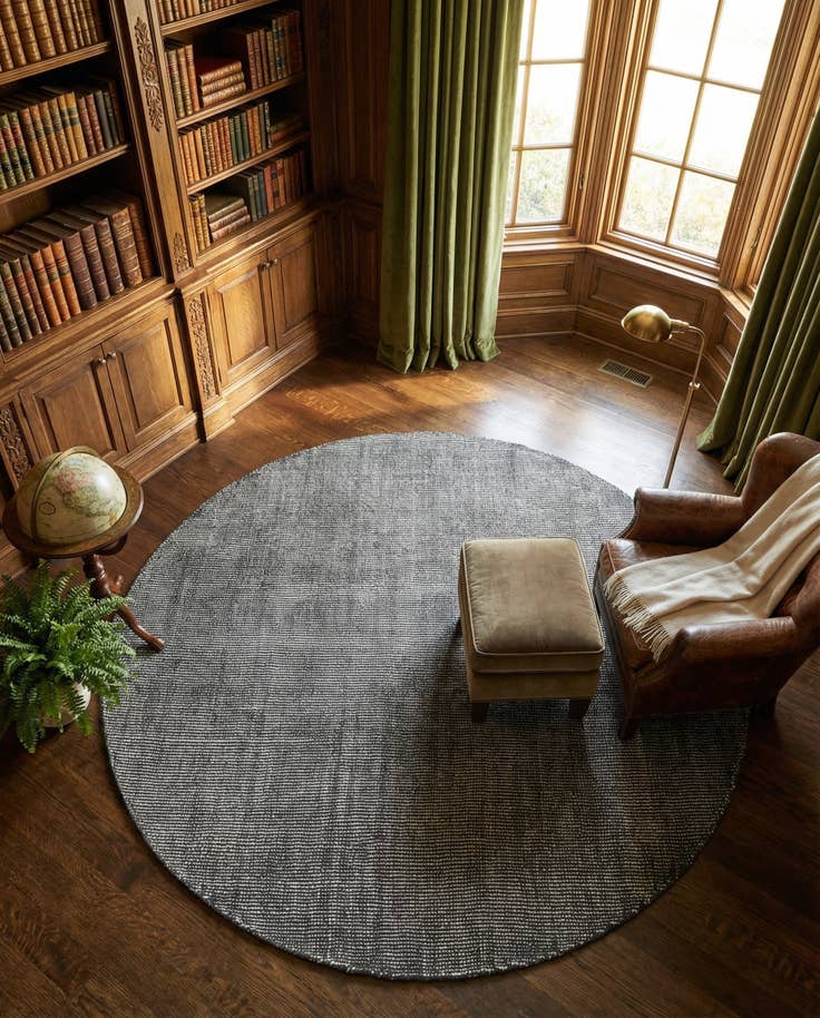 Detail image of 6' 1 x 6' 1 Hand Woven Jill Zarin English Manor Wool Round Rug