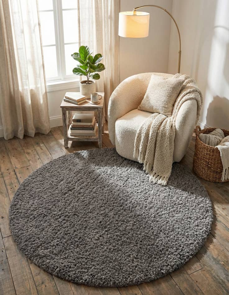 Detail image of 6' x 6' Infinity Shag Round Rug