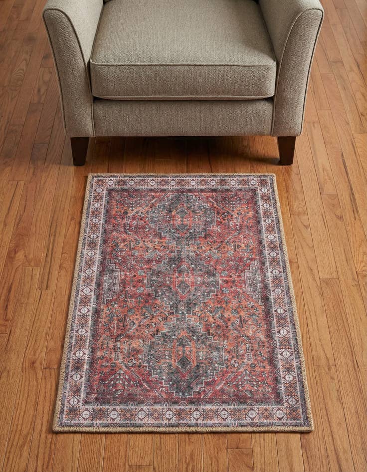 Detail image of 2' x 3' 1 Timeless Rug