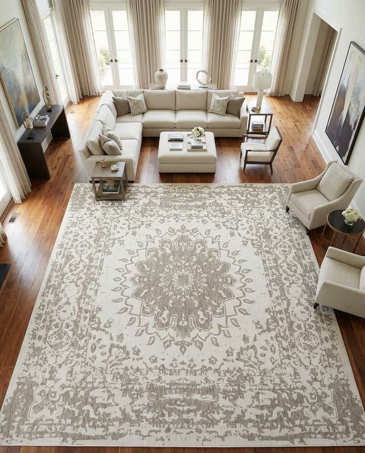 13' x 13' Easy-Clean Traditional Indoor / Outdoor Square Rug
