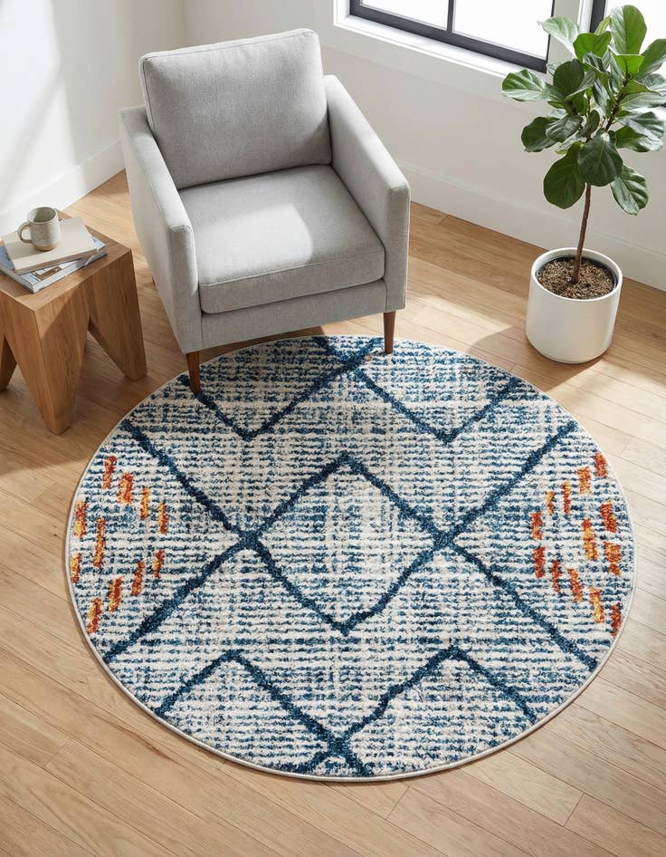 Detail image of 3' 3 x 3' 3 Aramis Round Rug