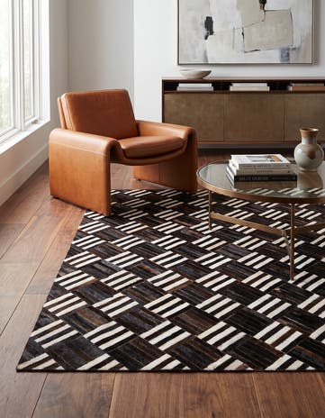 5' 11 x 6' 7 Cowhide Stocks Square Rug