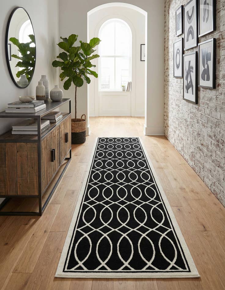 Detail image of 2' 3 x 8' Milano Runner Rug