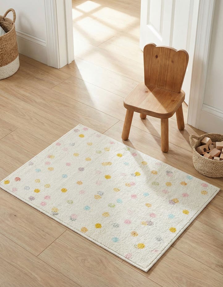 2' 2 x 2' 11 Polka Dot Whimsy Kids Rug