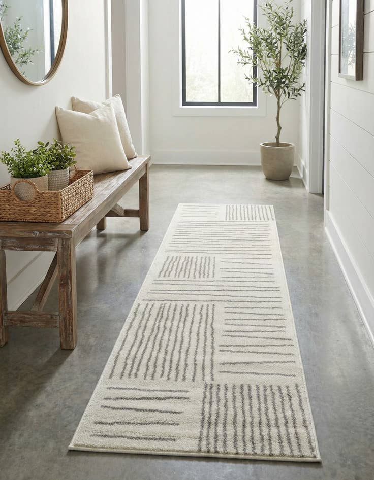 Detail image of 2' x 8' Hanahan Runner Rug
