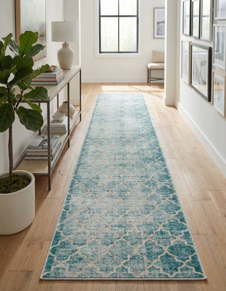 Detail image of Jill Zarin 2' 7 x 14' Uptown Lincoln Center Runner Rug