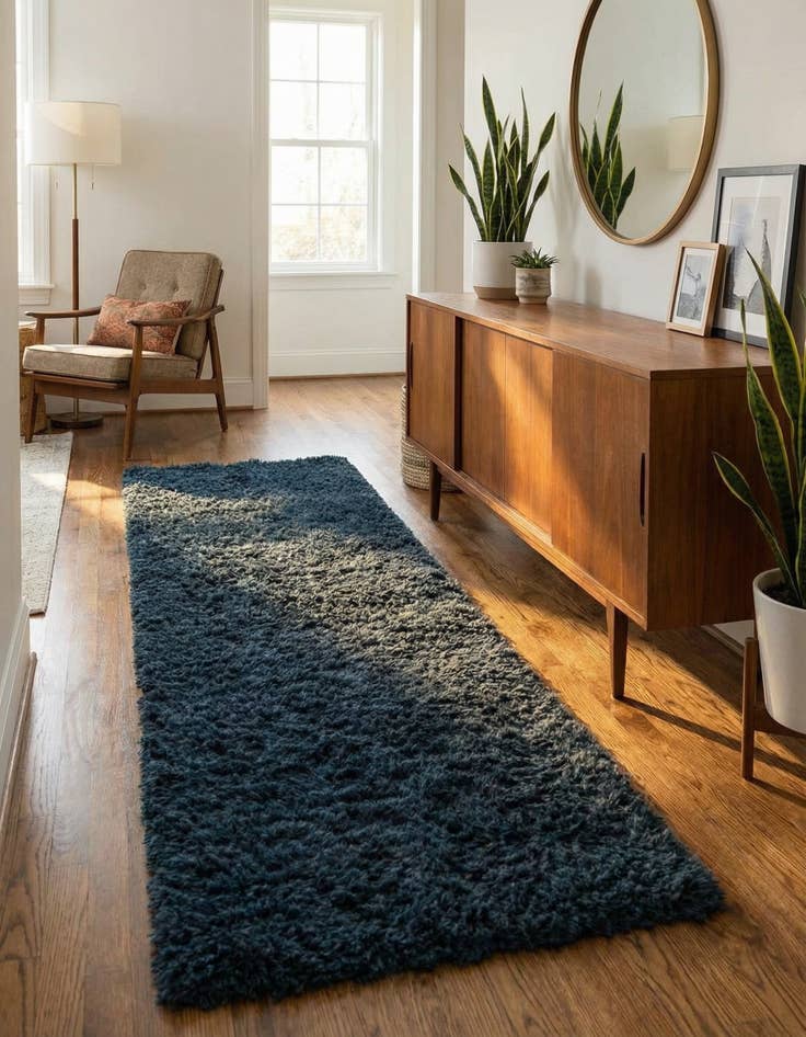 Detail image of 2' 7 x 10' Infinity Shag Runner Rug