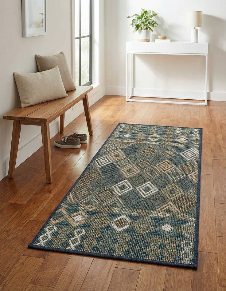 Detail image of 2' x 4'  Washable Baja Indoor / Outdoor Runner Rug