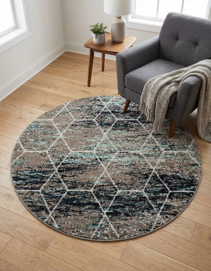 Detail image of 4' x 4' Lattice Frieze Round Rug