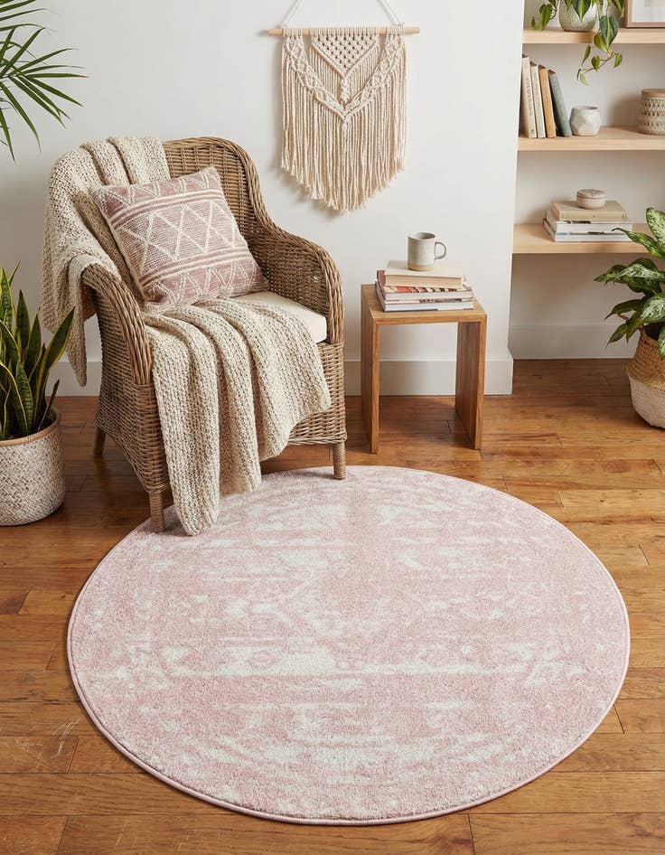 Detail image of 3' x 3' Lennon Round Rug