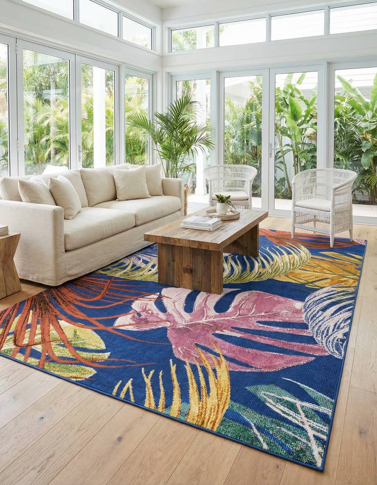 Detail image of 10' x 14' Blossom Rug