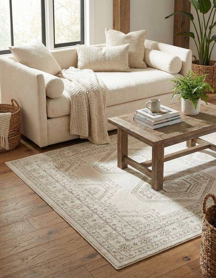 Detail image of 5' 3 x 5' 3 Charlotte Square Rug