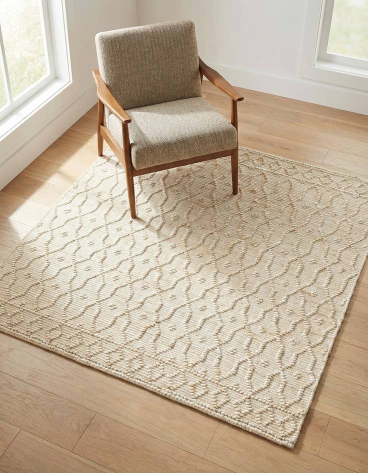 Detail image of 5' 3 x 5' 3  Hand Woven Larsa Jute Square Rug