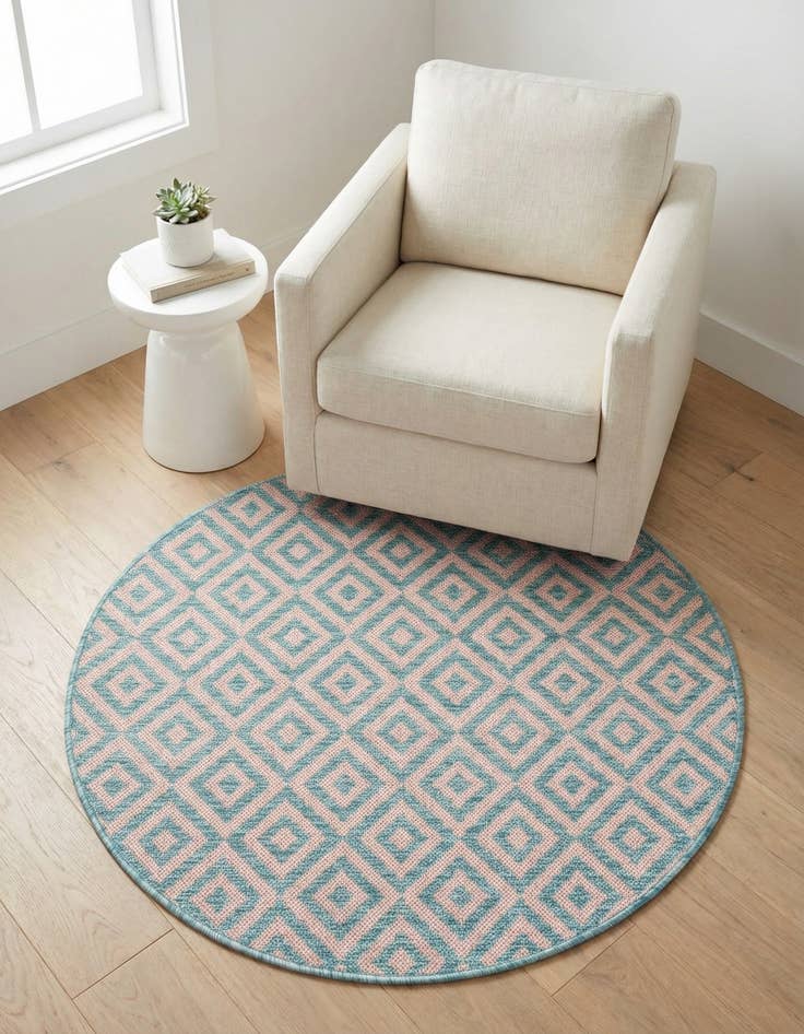 Detail image of 3' x 3'  Washable Jill Zarin Costa Rica Indoor / Outdoor Round Rug