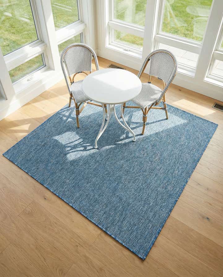 5' 3 x 5' 3 Easy-Clean Solid Indoor / Outdoor Square Rug