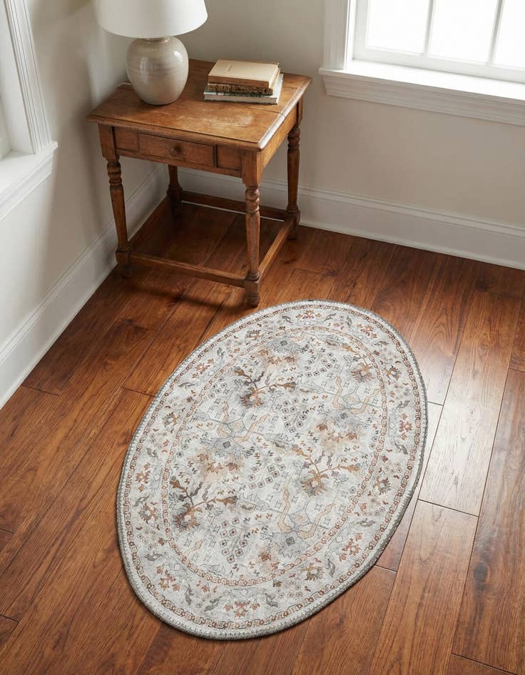 Detail image of 2' x 3' 1 Washable Timeless Oval Rug