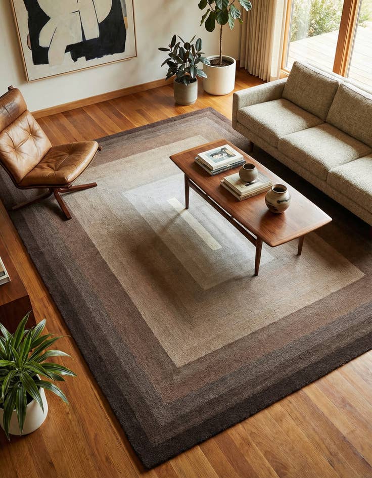 Detail image of 7' 10 x 10' Ombre Wool Rug
