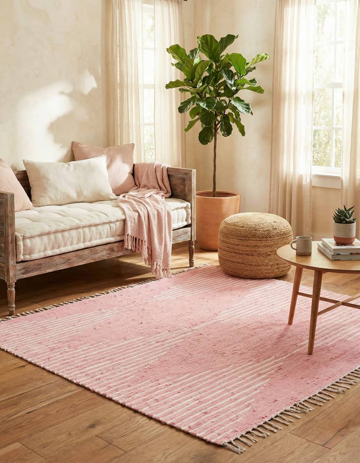 Detail image of 7' 1 x 7' 1  Hand Woven Chindi Cotton Square Rug