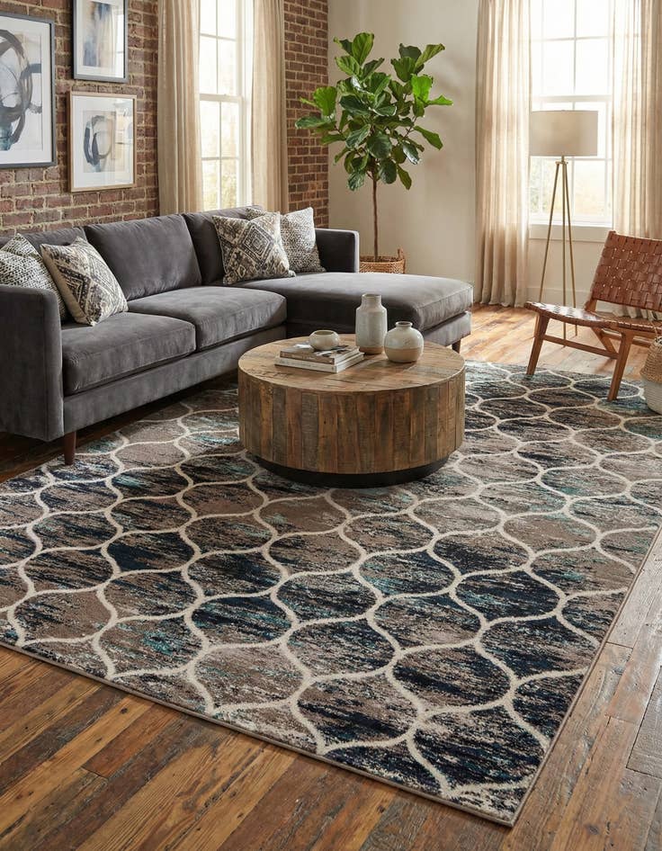 Detail image of 9' x 12' Lattice Frieze Rug