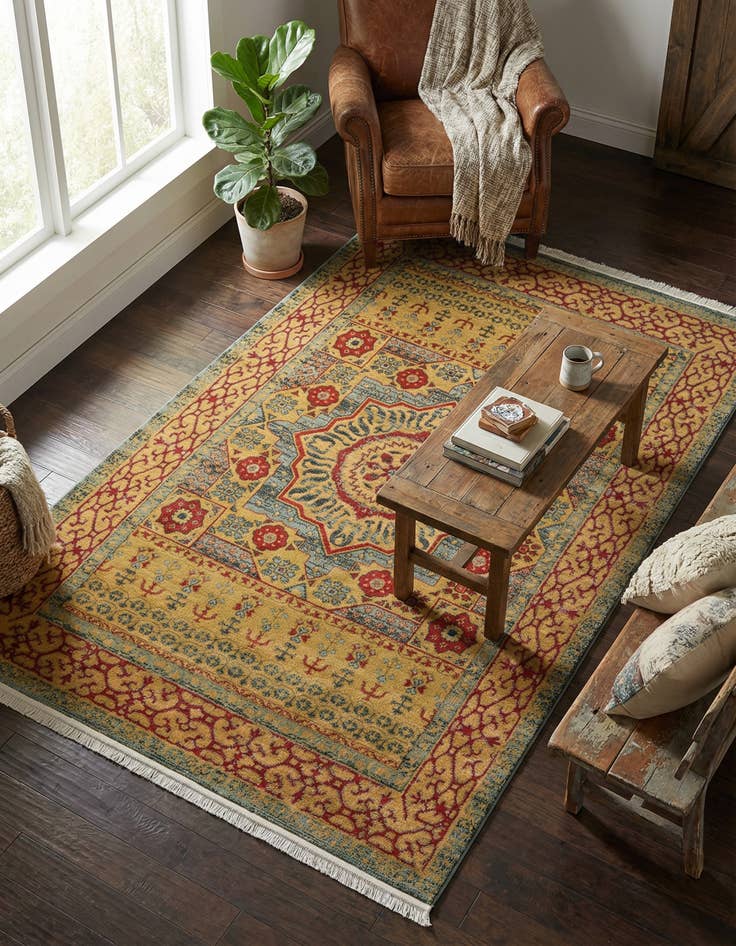 Detail image of 5' x 8' Amina Rug