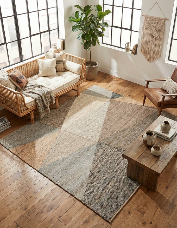 Detail image of 7' 10 x 7' 10 Hand Woven Kilim Jute Square Rug