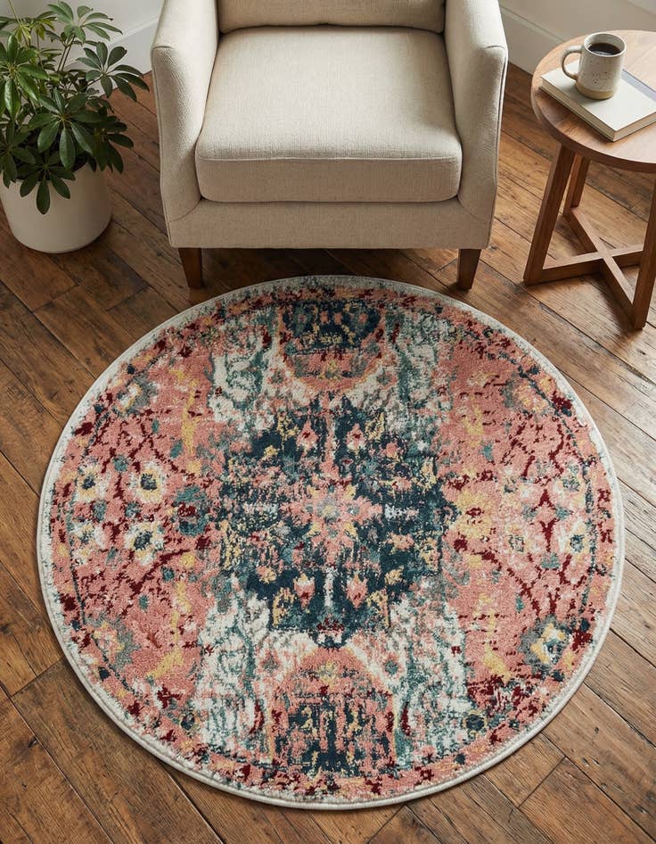 Detail image of 3' 3 x 3' 3 Charleston Round Rug