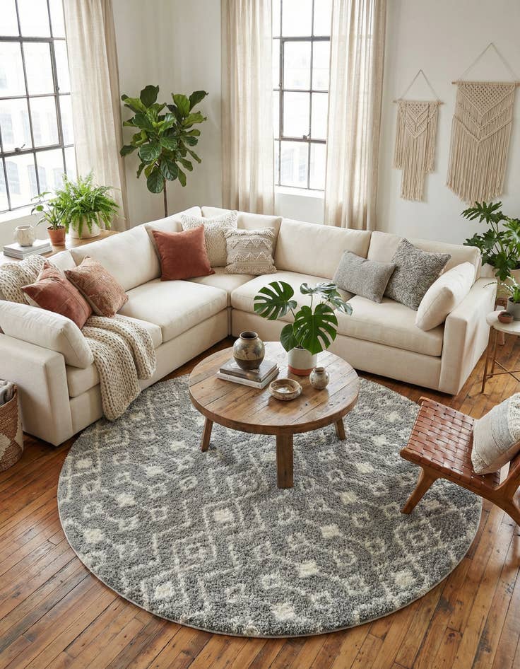 Detail image of 10' x 10' Moroccan Trellis Shag Round Rug