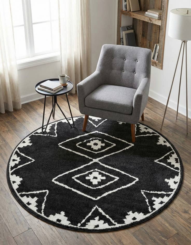 Detail image of 5' x 5' Oslo Round Rug