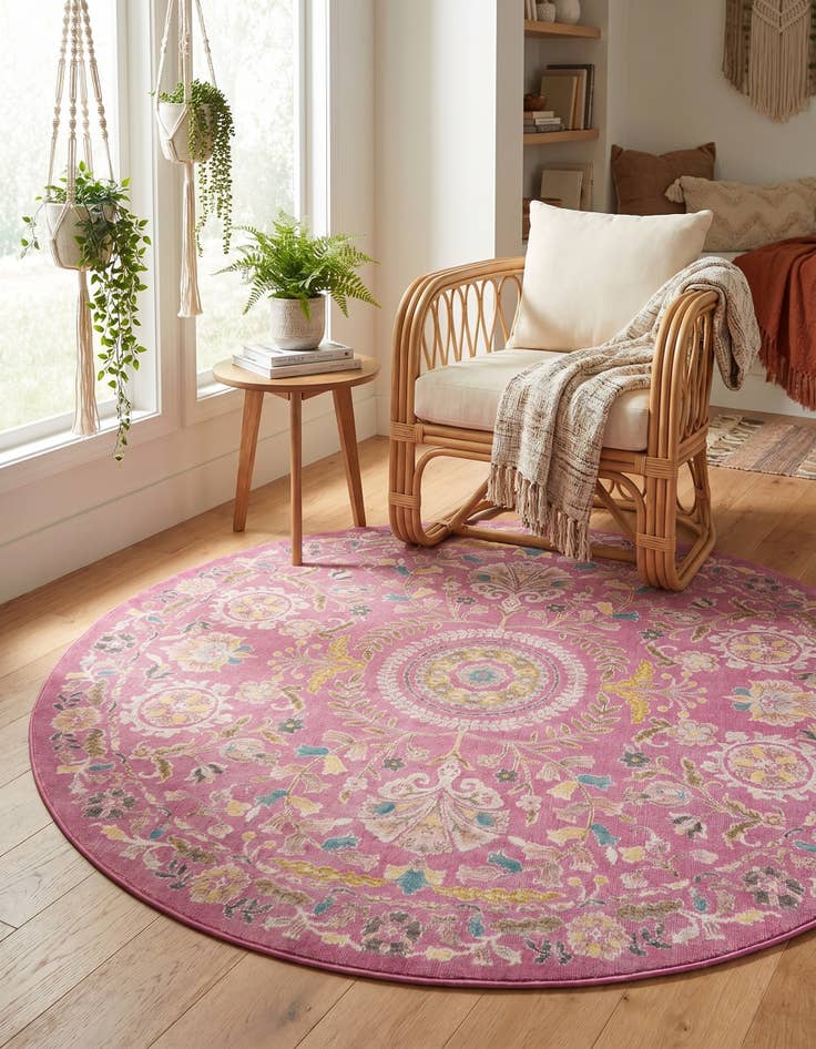 Detail image of 8' x 8' Blossom Round Rug