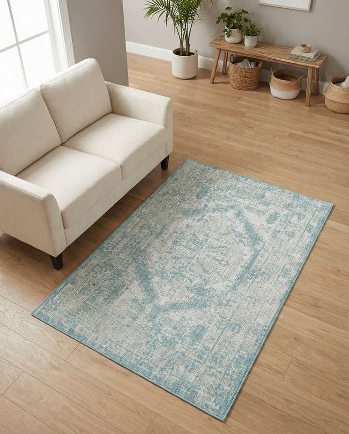3' x 5' 3 Easy-Clean Traditional Indoor / Outdoor Rug