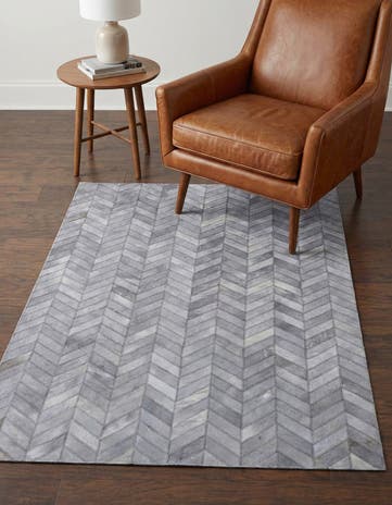3' 8 x 5' 5 Cowhide Leather Rug