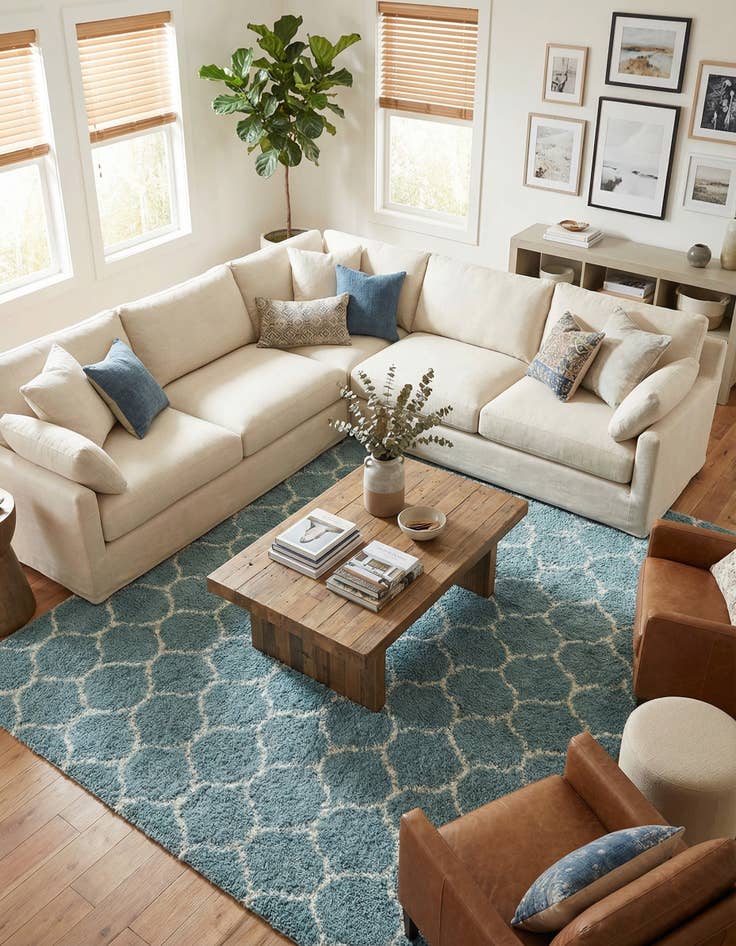 Detail image of  10' 8 x 14' Lattice Shag Rug