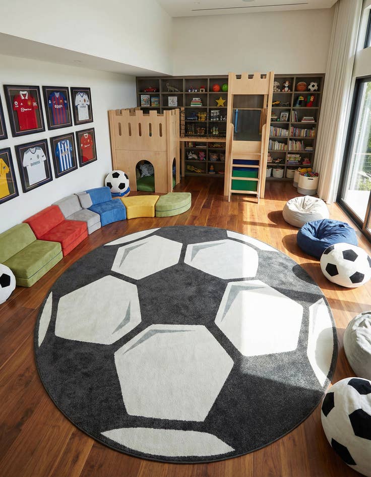 Detail image of 10' x 10' Whimsy Kids Round Rug