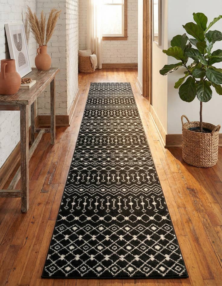 Detail image of 3' 3 x 16' 5 Moroccan Trellis Runner Rug