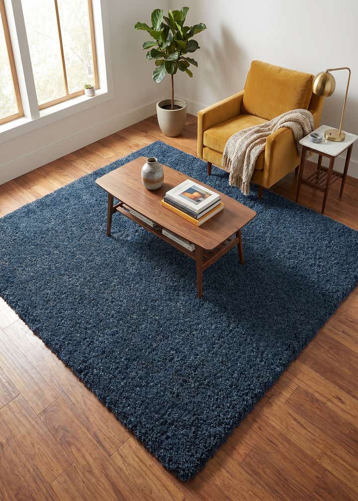 7' 10 x 7' 10 Zermatt Shag Square Rug