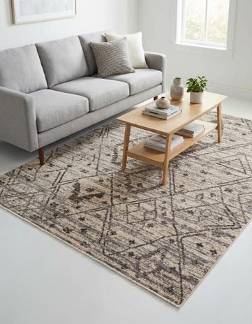 Ivory Grand Tradition Rug