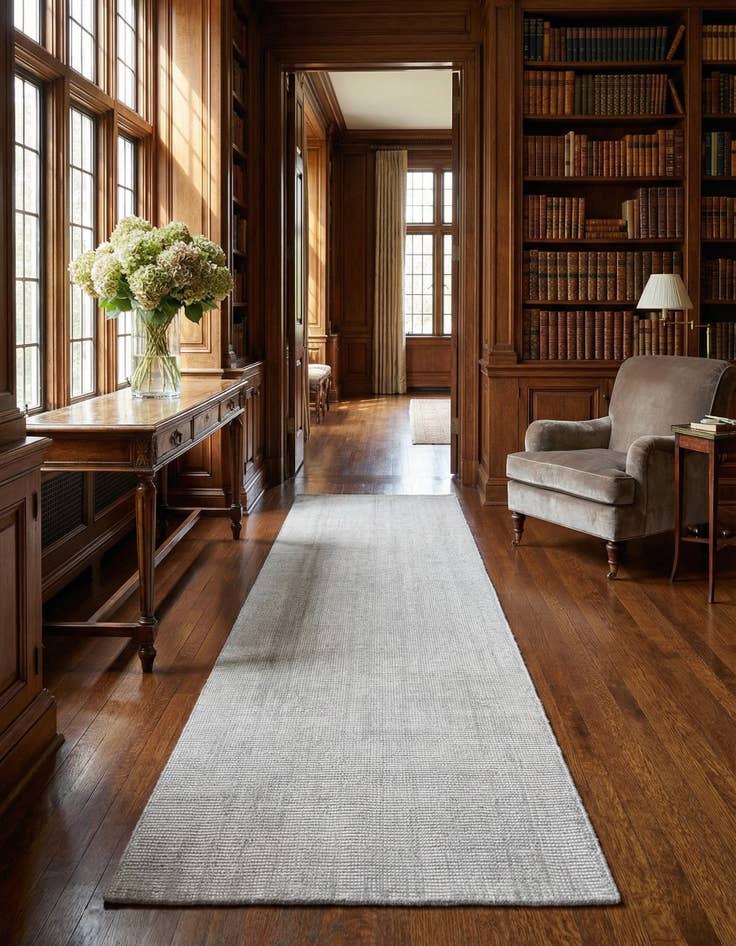 Detail image of 2' 7 x 12' Hand Woven Jill Zarin English Manor Farmhouse Wool Runner Rug
