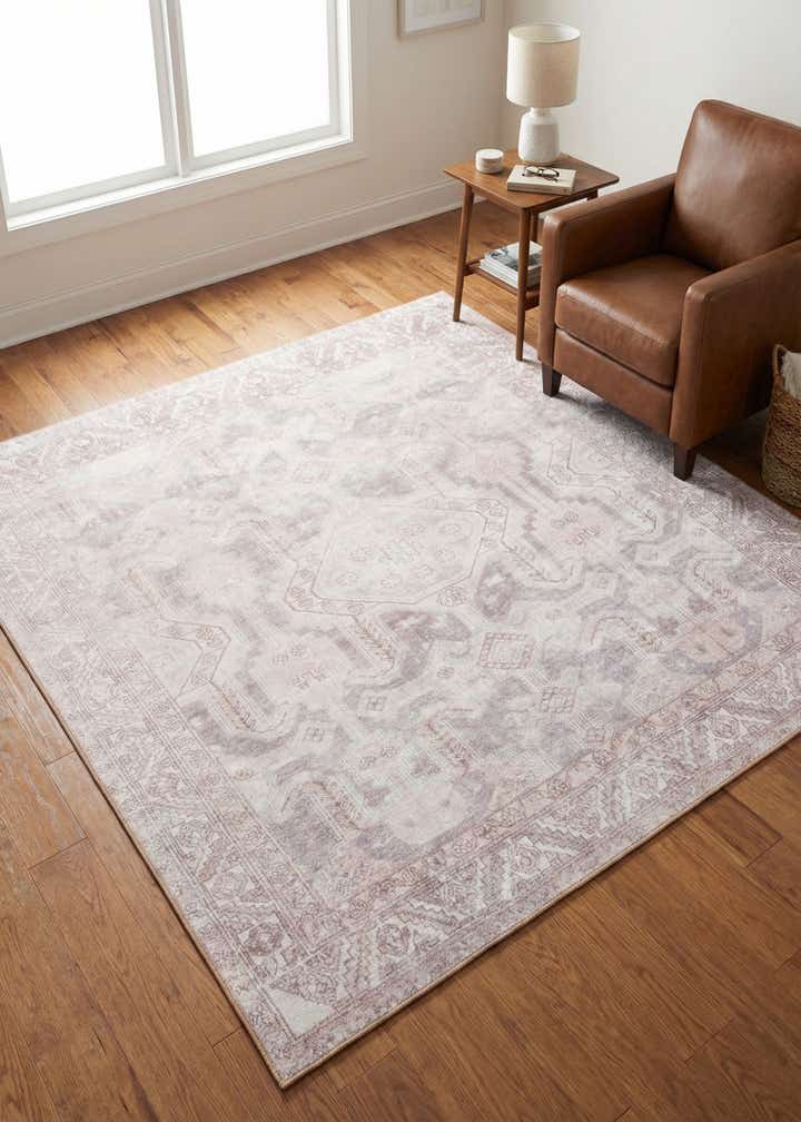 7' 6 x 7' 6 Washable Timeless Square Rug